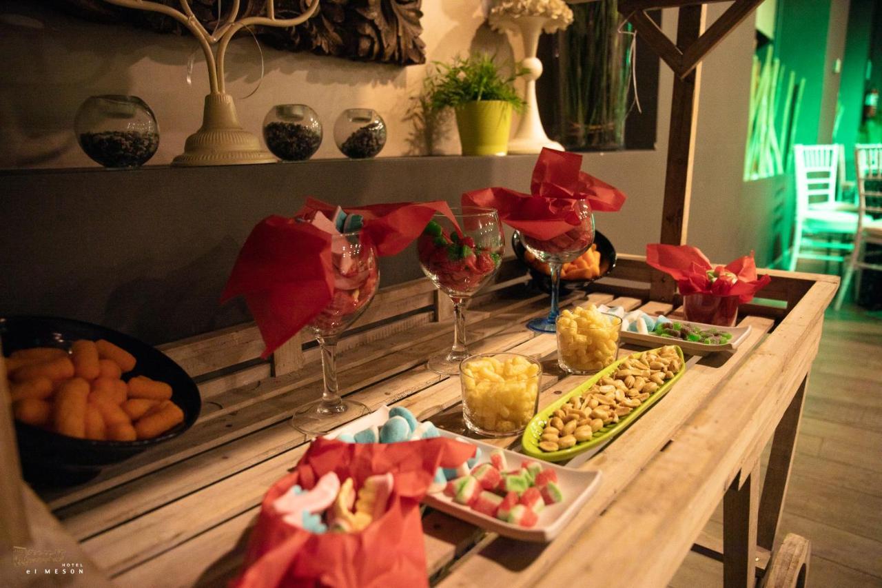 Hotel El Meson Torrijos Εξωτερικό φωτογραφία