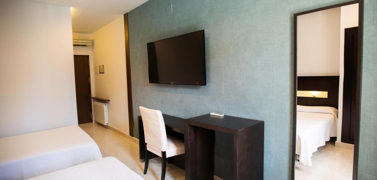 Hotel El Meson Torrijos Εξωτερικό φωτογραφία
