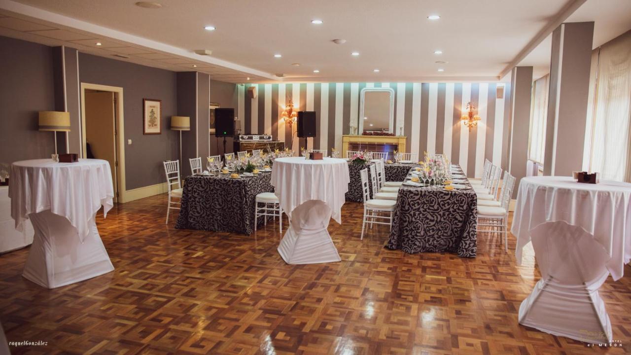 Hotel El Meson Torrijos Εξωτερικό φωτογραφία