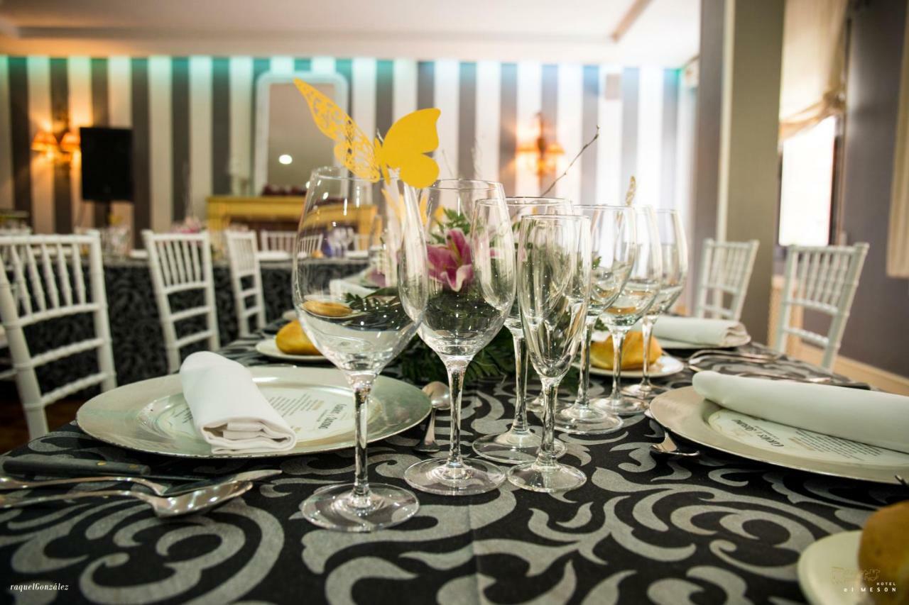 Hotel El Meson Torrijos Εξωτερικό φωτογραφία