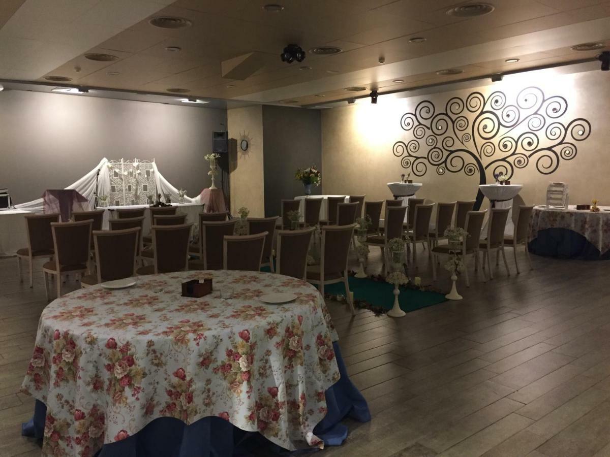 Hotel El Meson Torrijos Εξωτερικό φωτογραφία